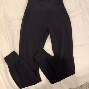 Lululemon align high rise jogger, size 2